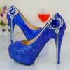 Handgjorda mode Royal Blue Rhinestone Wedding Shoes Round Toe Slip-On High Heel Stilettos Prom Party Pumpar Plus Size 44 45201B