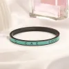 Braccialetti alla moda Bracciale da donna Bracciale in acciaio inossidabile placcato oro 18 carati Regalo per gli amanti della lettera Polsino Bracciale Gioielli di design