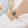 Armbandsur Women's Watch Brand Light Luxury Jade Green Diamond Armband Waterproof Fashion High Grade Quartz V16