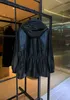 Designer de moda feminina roupas de couro cinto com capuz impressão clássica streetwear outwear jaqueta casaco