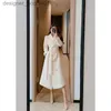 Women's Wool Blends 2023 Women's New Autumn Winter High End Liten pärlor Spliced ​​White Mid Length Korean Edition Midjeband Style Woolen Coat L230920