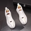 Small High Top Trend White Casual Board Chaussures de mode augmenter les bottines pour hommes A01 959