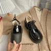 Klänningskor enhetliga skor små läderskor kvinnlig brittisk tjej japansk vild svart retro mary jane skor lolita plattform skor låg hee 230920