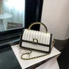 Sac à bandoulière de styliste pour femmes, nouvelle lettre D, chaîne Lingge, polyvalent, Texture tendance, sac à bandoulière asymétrique pour dames, nouvelle collection 2023