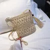 Portafogli Borsa a tracolla in paglia intrecciata con nappa Boho Scava fuori Borsa a tracolla all'uncinetto Borsa da donna in macramè da spiaggia