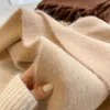 الأوشحة الفاخرة الكشمير ساطعة صلبة ألوان النساء وشاح الشتاء الشتاء ولف باندانا باشمينا شرابة الإناث fulard بطانية سميكة 230919