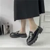 Robe chaussures pantoufles plate-forme femme talon carré diapositives mode mocassins couverture orteil femmes talons 2023 bloc luxe dames