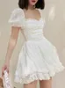 Vestidos casuais branco gancho vestido plissado retro bonito doce y2k sundress manga curta colarinho quadrado mulheres coreano fairycore