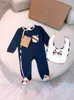 Designer popolare Body per neonato tute comode per bambini Taglia 0-12 M 2 pezzi Tutine e sciarpa per bambini design piede Sep15