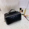 Grote Dame lederen Cosmetische Zakken Mode Make-up Tas Dames Ontwerpers Toilettas Reisetui Dames Portemonnees Cadeau kleine portemonnee295S