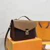 Topontwerpers schoudertassen dames handtas oxideren lederen pochette elegante messenger tas luxe crossbody shopping portemonnees tote