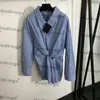 Creatieve Badge Pin Shirts Mode Streep Dames T-shirt Plus Size Casual Tops Vrouwelijke Persoonlijkheid Charme Tees Tops
