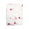 Keepsakes Muslin Born Baby Pography Props Filtar Swaddles Hat Set Girls Soft Swaddle Wrap Organic Cotton Bedding Handduk Swaddle 230920