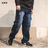 Jeans para hombres Idopy Fashion Biker Jeans Heavy Duty Multi Bolsillos Estilo japonés Ajuste suelto Tallas grandes Pantalones de mezclilla de carga para hipster 230920