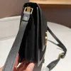 디자이너 New Y Letter Crossbody Bag 두부 가방 싱글 숄더백 작은 사각형 가방 선임 올인원 가방