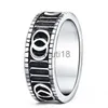 Anillos de banda Moda para hombre Diseñadores de lujo Anillos de banda para hombre para mujer Titanio Acero Grabado Carta Patrón Amantes Joyería Anillo estrecho Gran tamaño x0920