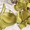 Sexy conjunto venda quente mulheres rendas roupa interior sexy oco push up sutiã conjunto clássico bandagem lingerie moda fluorescente plus size c d sutiã l230920