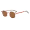 Mode femme rétro UM6230 lunettes de soleil design hommes mode rue Style plein cadre lumière polarisée UV380 lunettes de soleil