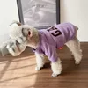 Cão vestuário moda bordado roupas de cachorro com capuz carta roupas para cães pequenos kawaii outono inverno bichon impressão roxo ropa perro 230919