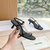 Ряд Sexy Sandals Designer Women Sandal Slippers Fashion Leather Strap Muller High Heels Shoes Size 35-40 ZSG3