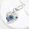 S3784 Modeschmuck Harz Evil Eye Anhänger Schlüsselanhänger aushöhlen geometrisches rundes Herz Strass blaue Augen Schlüsselanhänger