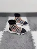 Sneaker Jungen Basketballschuhe Großhandel Plaid Design Kleinkind Mädchen Herbst Outdoor Fußballschuhe Schuhgröße 26-35