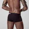 Undannu Sports Fashion Cotton 남자의 단색 팬티 엉덩이를 들어 올리는 통기성 탄력있는 편안한 섹시한 브리핑 남자