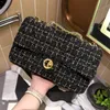 Designer Damen CF Tweed gesteppte Umhängetasche Luxurys Designer Taschen Frankreich Luxusmarke Wollklappe Schulterhandtaschen Lady Houndstooth Woolen Messenger Handtasche