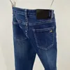 Jeans pour femmes Designer Hip Lifting Jean pour femmes serrées européennes automne et hiver bleu mince élastique petit pied crayon pantalon tendance AWRP