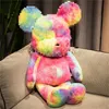 Simpatico arcobaleno netto rosso colorato tendenza gioca con la bambola dell'orso cuscino da lancio stampa fluido che tiene la bambola dell'orso giocattolo di riempimento