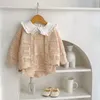 Zestawy odzieży Spring Infant Baby Romper 2pcs Ubrania Krzyny Pusty Wzór Sweter Swater Silny bawełniany kombinezon Borns Stroje 2309919