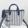 이브닝 가방 프랑스 원본 여성 핸드백 쉘 백 미니 크로스 바디를위한 가벼운 뜨개질 높은 외관 수준