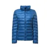 Kvinnor Down Parkas 10 färger Puffer Jackets Arrivlas Autumn Winter White Duck Ultra Lätt Packable Coat 230919