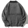 Męskie swetry jfuncy męskie dzianiny zimowe swetry duże męskie czarne pullover v skoczki na szyję męskie dzianiny w paski męskie ubrania j230920