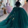 2024 Emerald Green Sweetheart Off the Shoulder Quinceanera Dresses Gold Appliques Beaded Crystal Sweet 15 16 Prom Party Gowns