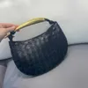 Mini Tote Teen Designer Abendtasche Half Shark Bag Große gewebte Handtasche mit Metallgriff Rindsleder gewebte Tasche Hundert Paar Handtaschen