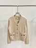 2023 Nuevo Otoño Invierno Milan Runway Suéteres V Cuello Manga larga Gama alta Jacquard Cardigan Diseñador de mujeres Tops 0920-8