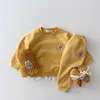 Giyim Setleri Bebek Giysileri İçin Bebek Kıyısı Sonbahar Born Boys Floral Sweatshirt Pantolon 2pcs Tasarımcı 230919