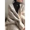 Commerce extérieur français unique vêtements pour femmes marque de liquidation étiquette coupée hiver pull mi-long japonais vintage style paresseux veste tricotée