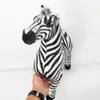 Plush Dolls Pluszowa zabawka wielka wielkość Symulacja Symulacja Zebra Skleńka na Boże Narodzenie na Boże Narodzenie Prezent 230919