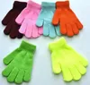 Cadeaux de Noël Gants d'hiver pour enfants Couleur unie Candy Doigt complet Magic Knit Warm Boys et filles ski Stretch extérieur tricot C336