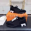 Studsande sneakers designer skor avgår män tränare plattform sneaker löpare studs tränare andningsbar mesh sko olika stilar atletiska sko