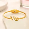 T GG Designer Armband Bangle Charm Roestvrij Staal Dames Luxe Armbanden Letter Sieraden 18K Gouden Polsbandje Manchet Lente-ring-sluitingen