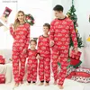 Conjuntos a juego de la familia Pijamas de Navidad Conjunto Madre Padre Niños Trajes a juego Feliz Navidad Carta Imprimir 2 piezas Traje Ropa de dormir Familia Mirada Pijamas T230921
