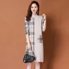 2023 Office Lady Plaid Pulls Robe Automne Hiver Manches Longues Vacances Fête Contraste Couleur Pull tricoté Robe Femmes Designer O-Cou Slim Fit Élégant Midi Robes