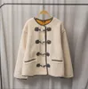 Veste d'hiver Vintage en fourrure à col rond pour femme, manteau une pièce en fourrure de Totme, manteau court avec boucle en métal