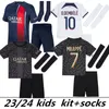 Maillots Beyaz Mbappe 7 Futbol Formaları Dembele Black R. Sanches Hakimi 23 24 Enfants Maillot 2023 Dördüncü Futbol Gömlek Kitleri Çocuk Ekipman Düzenlemeleri