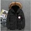 Parkas pour hommes Doudoune de longueur moyenne pour femmes et hommes Hiver Nouveau style canadien Surmonté les vêtements de travail des amoureux Épais en duvet d'oie Vêtements pour hommes Taille américaine S - 4XL x0921