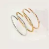 Homens Mulheres Moda Bracelet Designer Jóias de Bangle Goldes de Luxo de Luxo Luxo Love Bracelete Cute para Namorados Day236e