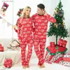 Conjuntos a juego de la familia Pijamas de Navidad Conjunto Madre Padre Niños Trajes a juego Feliz Navidad Carta Imprimir 2 piezas Traje Ropa de dormir Familia Mirada Pijamas T230921